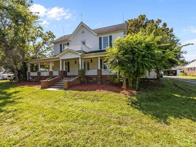 523 E Main St, Haw River, NC, 27258
