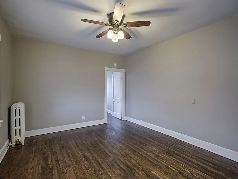 606 S 32nd Ave — Photo 23