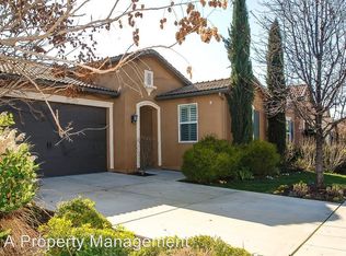3954 Richmond, Clovis, CA 93619