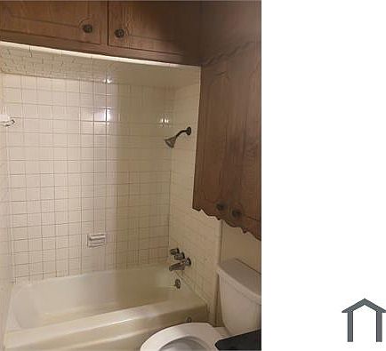 5th image of 5832 NW 31st St APT 1