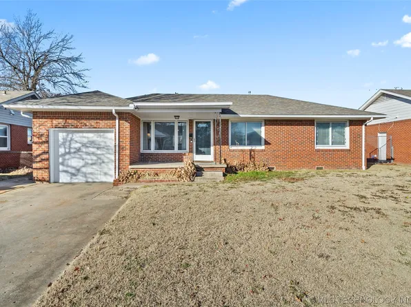 7821 E 2nd St, Tulsa, OK 74112