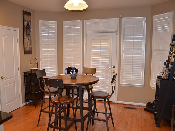 3rd image of 4504 Thornaby Way