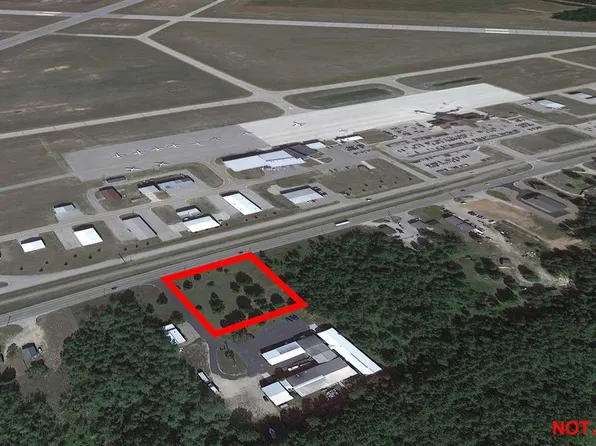 1204 N Us Highway 31, Pellston, MI 49769