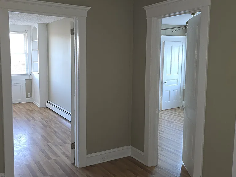 27 Losey St #B — Photo 7