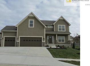603 Crestridge Dr, Kearney, MO 64060