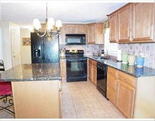 4th image of 1 Sandalwood Ln