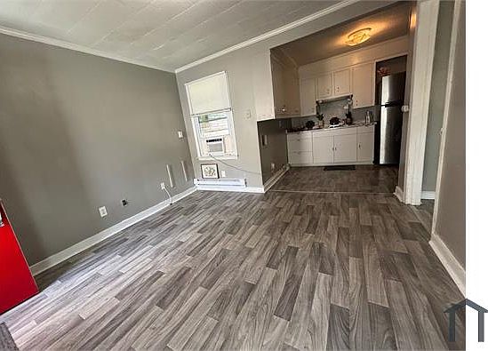 3rd image of 320 Osceola St APT 16
