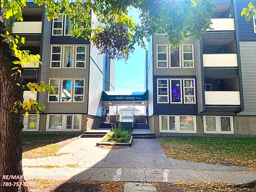 9329 104th Ave NW #B1 Photo 1