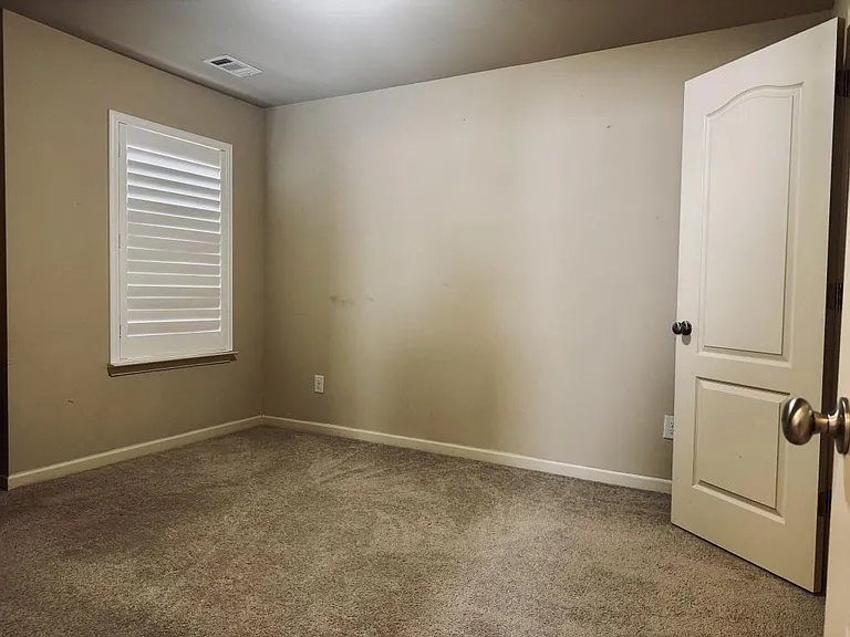 2214 Spicy Pine Ln — Photo 15