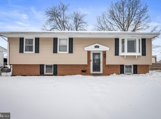 9514 Holiday Manor Rd, Nottingham, MD 21236