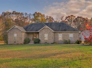 1989 Cook Rd, Tullahoma, TN 37388