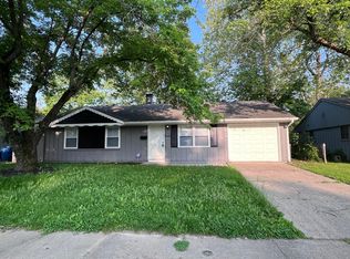 4060 Alsace Pl, Indianapolis, IN 46226