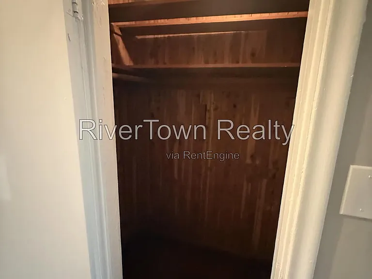 108 N Holmes St — Photo 22