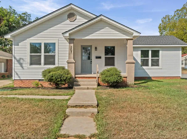 207 N Sowell St, Searcy, AR 72143