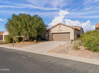 2227 E Apache Springs Ln, Green Valley, AZ 85614