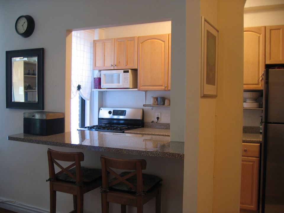 2nd image of 3006 29th St APT 5E