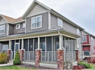 11 Sinatra Way, Fitchburg, WI 53711