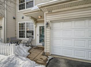 1952 Bluestem Ln, Shoreview, MN 55126