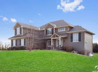 910 E 1938th Rd, Eudora, KS 66025