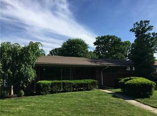 3807 Tall Oaks Rd, Toledo, OH 43614