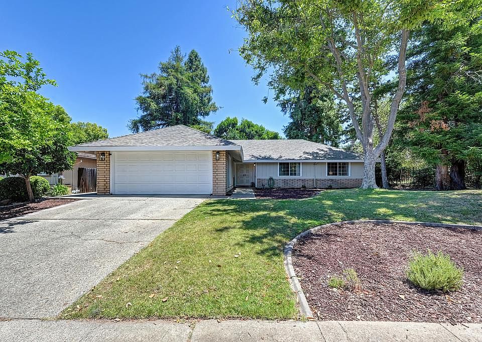 1st image of 5445 Elsinore Way