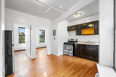 375 Pleasant Avenue, #6A