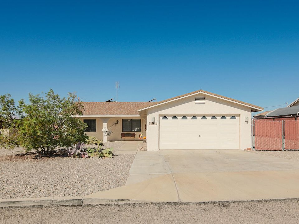 1st image of 2591 Everglades Dr