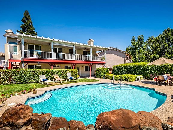 5th image of 8005 Grand Sierra Ct