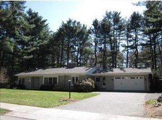28 William St, Andover, MA 01810