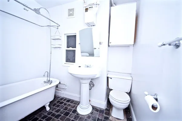 Rented by Bien Realty Ltd | media 18