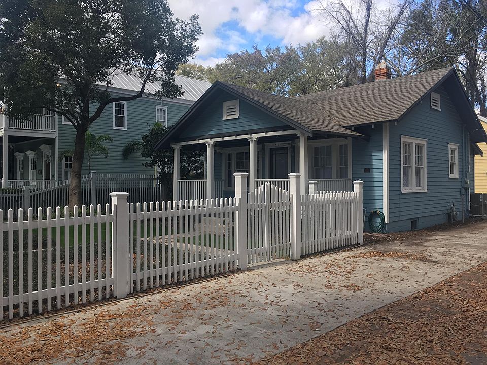 1st image of 511 E Amelia St