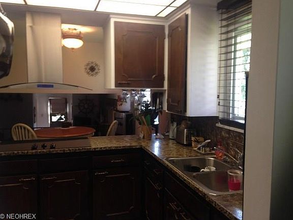 3rd image of 5858 Andover Blvd