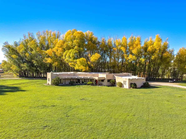 122 Camino del Viernes, Taos, NM 87571