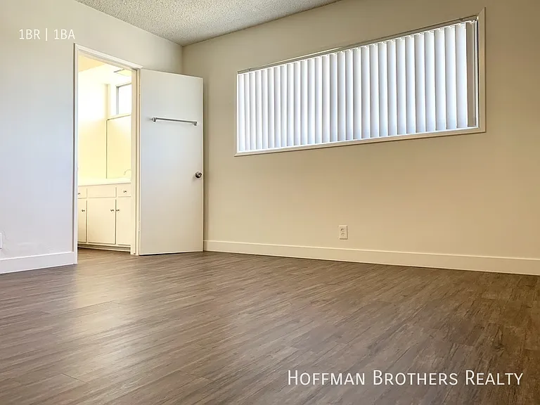 3772 Lockland Dr #18 — Photo 5