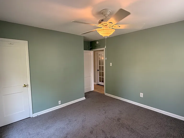 3639 Windsor Dr — Photo 19