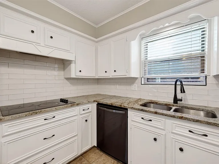 18111 Shireoak Dr — Photo 18
