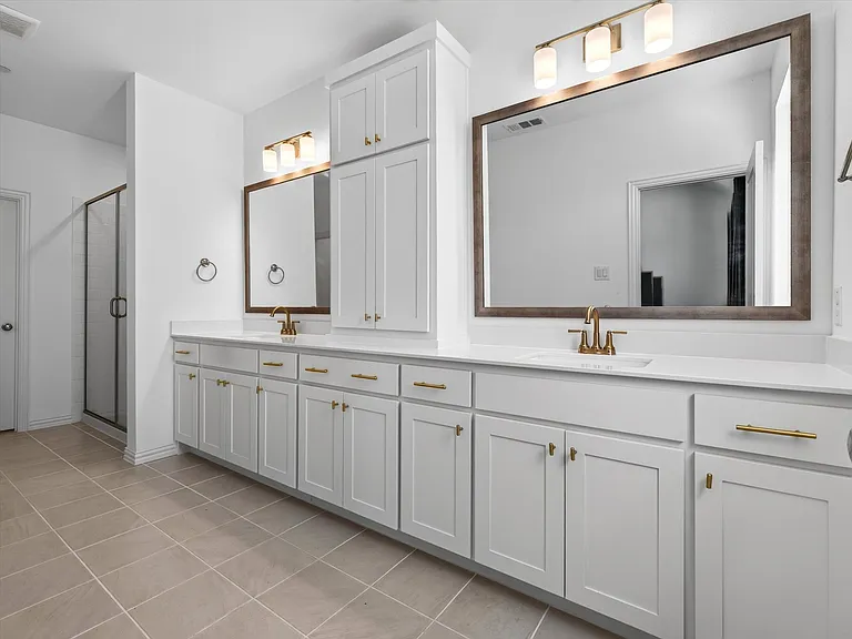 8900 Magnet Dr — Photo 19