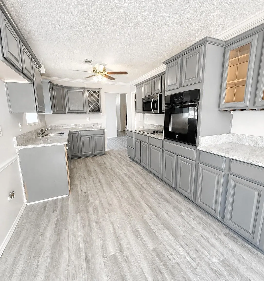 3 bed, 2.5 bath, 1846 sqft, $2,650 — Photo 4