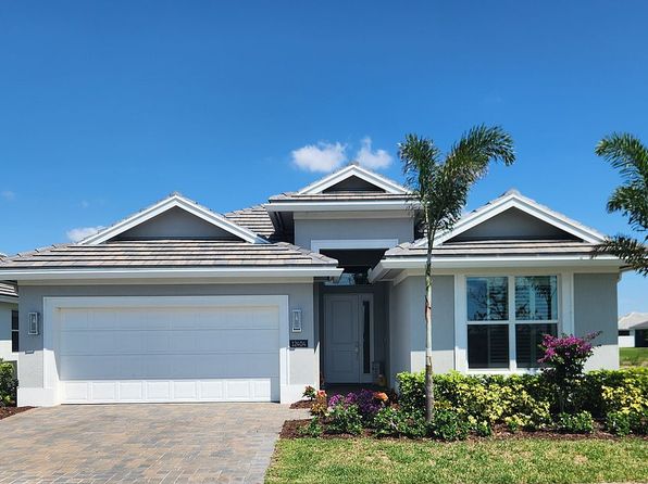 12404 SW Sunrise Lake Ter