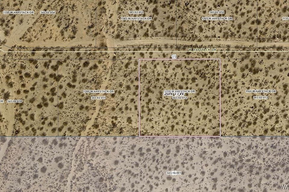 2nd image of 1210 W Haystack Drive