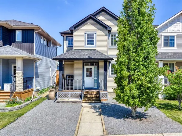 24 S Evanspark Gdns NW, Calgary, AB T3P 0G5