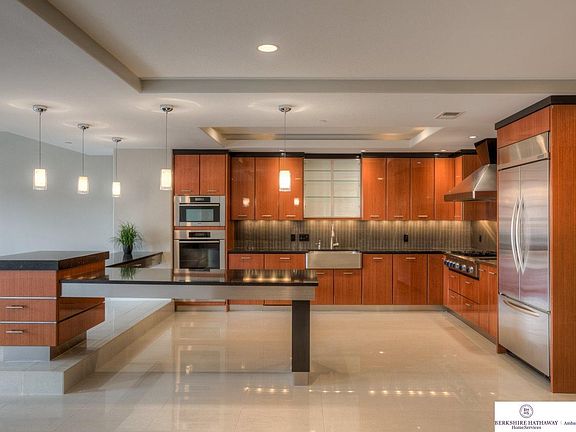 2nd image of 1403 Farnam Street 302 #302
