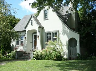 902 4th St SW, Austin, MN 55912