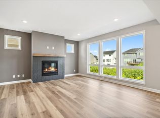 17855 Elder Ave, Lakeville, MN 55044