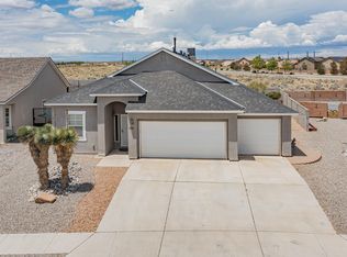 10611 Calle Gandia NW, Albuquerque, NM 87114
