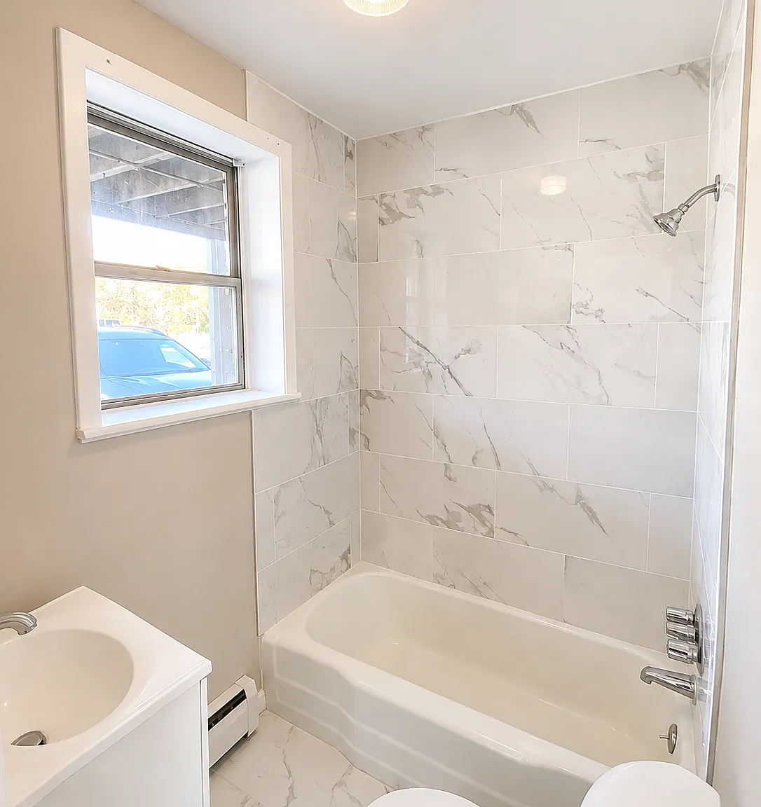 Studio, 450 sqft, $1,295 — Photo 2