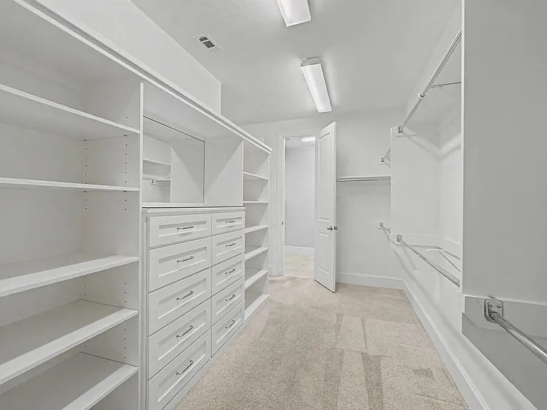 28298 Calaveras Lake Dr — Photo 32