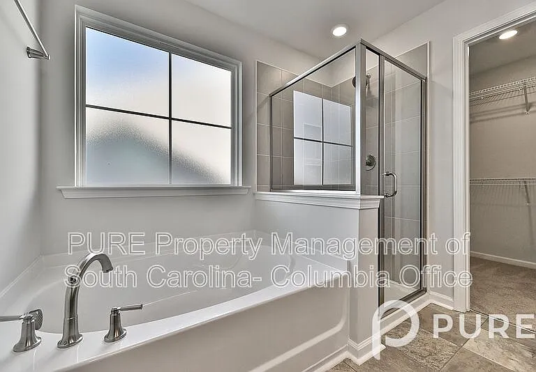 1504 Loose Leaf Ln — Photo 23