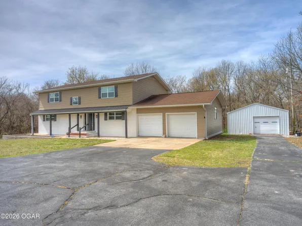 1954 Indigo Ln, Joplin, MO 64804