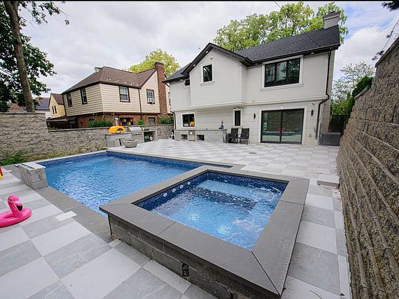 3rd image of 138-22 82nd Ave #1